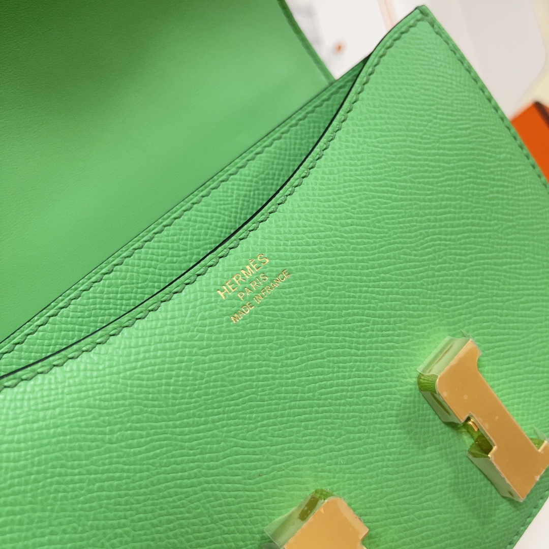 Hermes Constance 18 Mini Shoulder Bag In Green Kiwi Epsom Leather